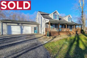 1005 Honey Bee Lane