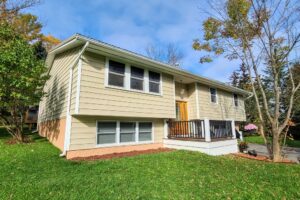 111 Pineview Terrace